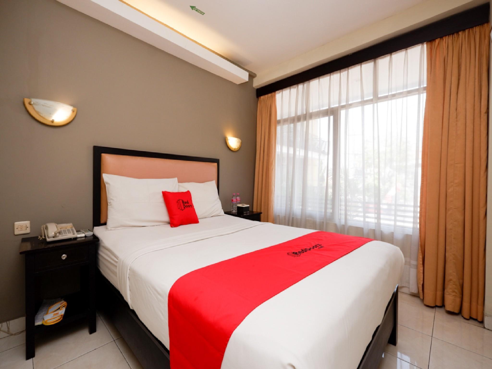 Reddoorz Plus @ Singosari Raya Semarang Ngoại thất bức ảnh