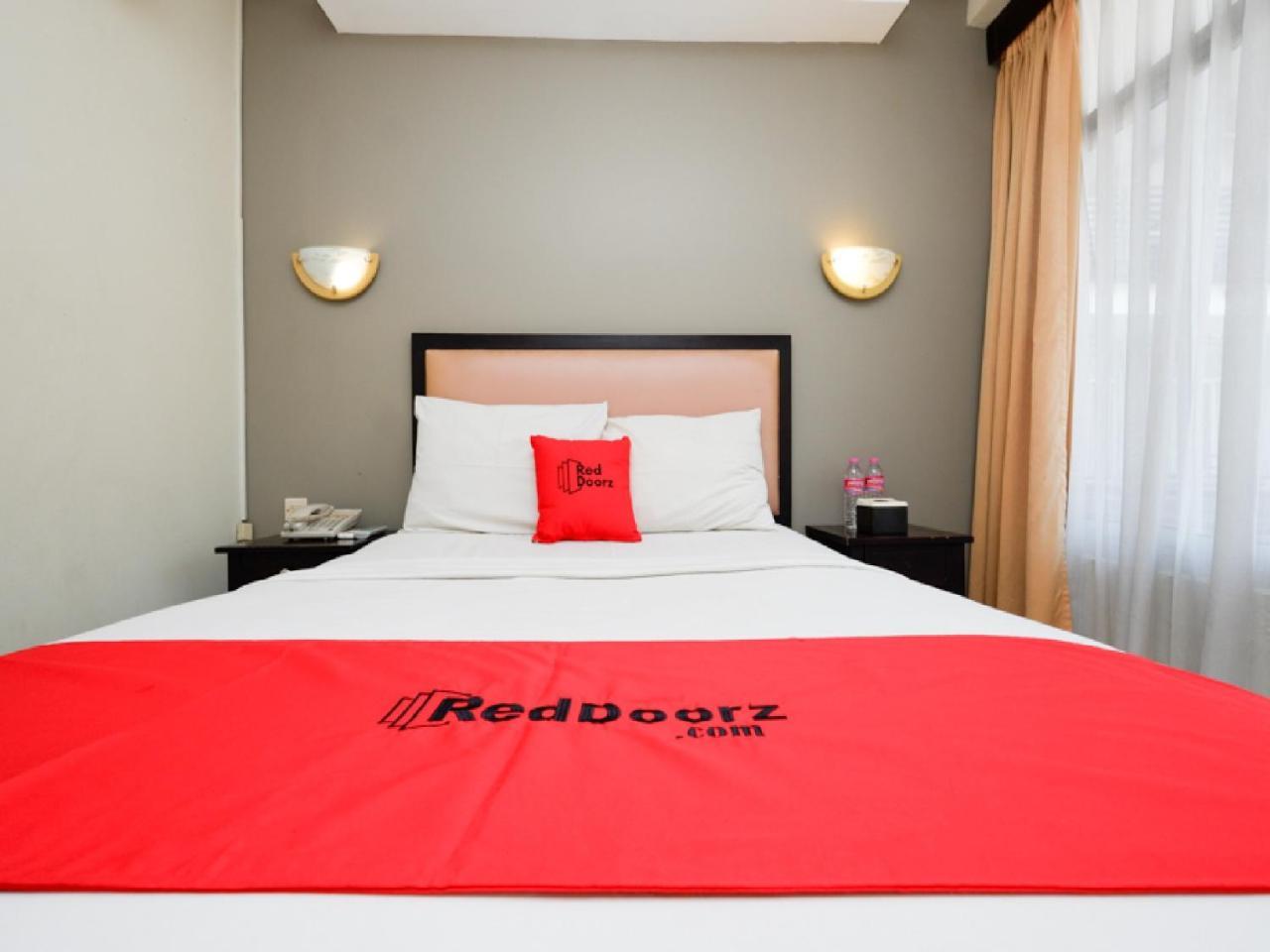 Reddoorz Plus @ Singosari Raya Semarang Ngoại thất bức ảnh