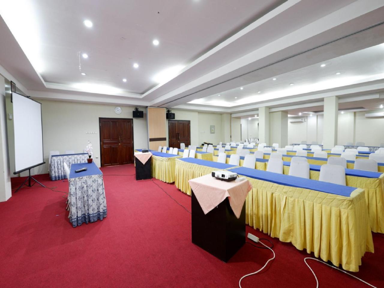 Reddoorz Plus @ Singosari Raya Semarang Ngoại thất bức ảnh